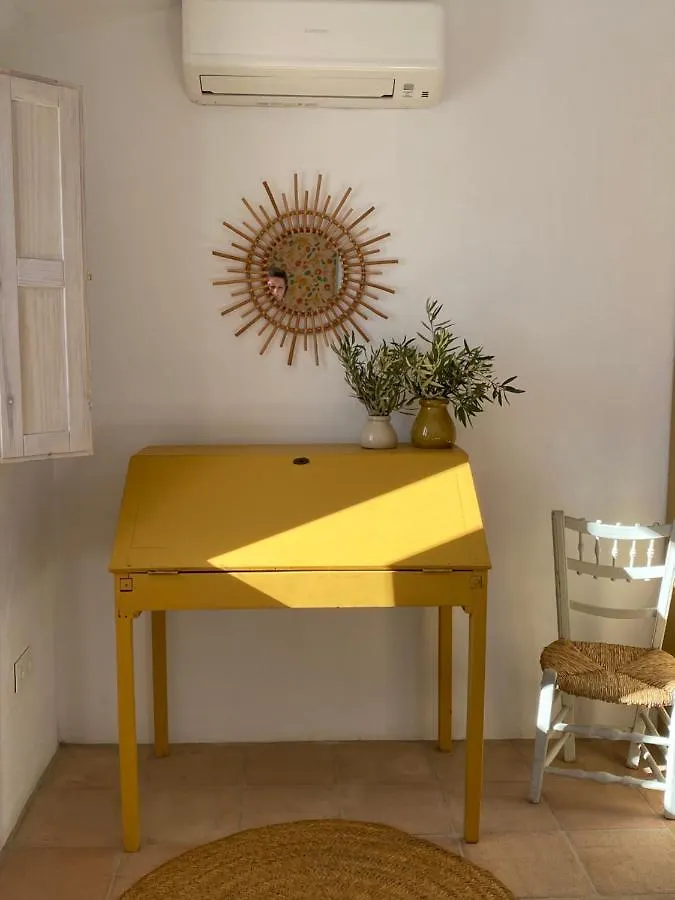 Romantic Ronda Garden Cottage